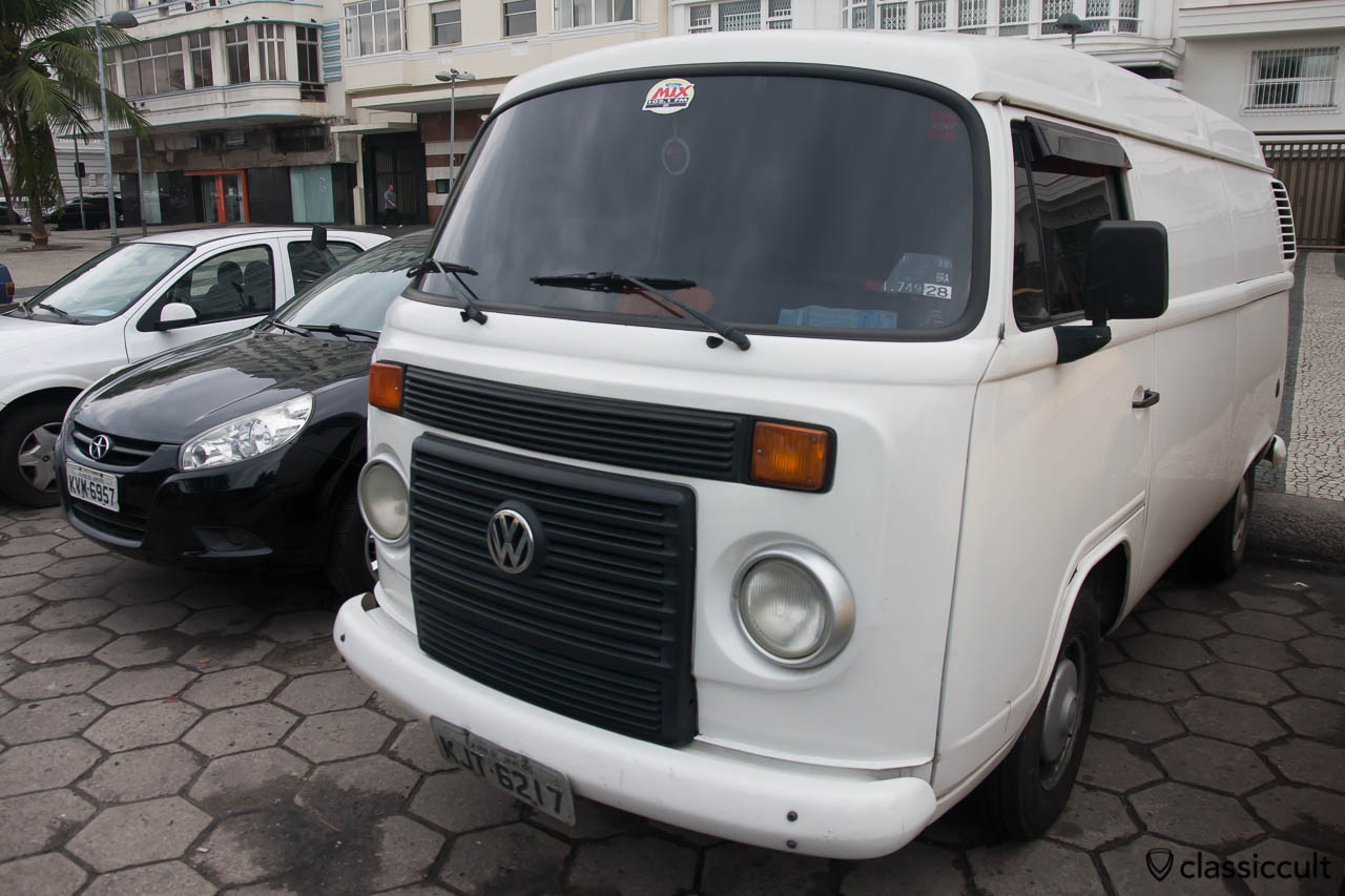 Brazilian Totalflex Panel Bay Bus, Copacabana, Rio, Brazil, May 23, 2013
