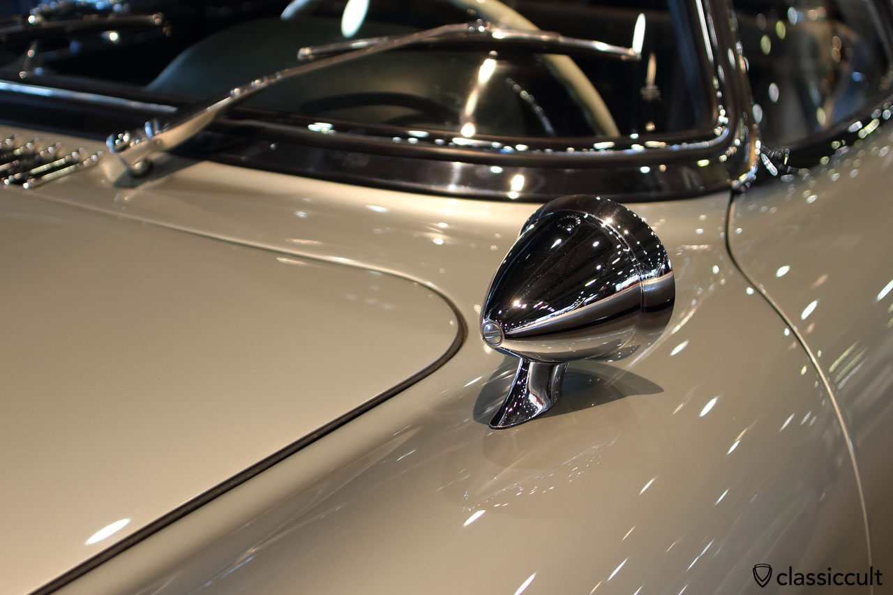 Talbot Berlin mirror mounted at Mercedes 300 SL