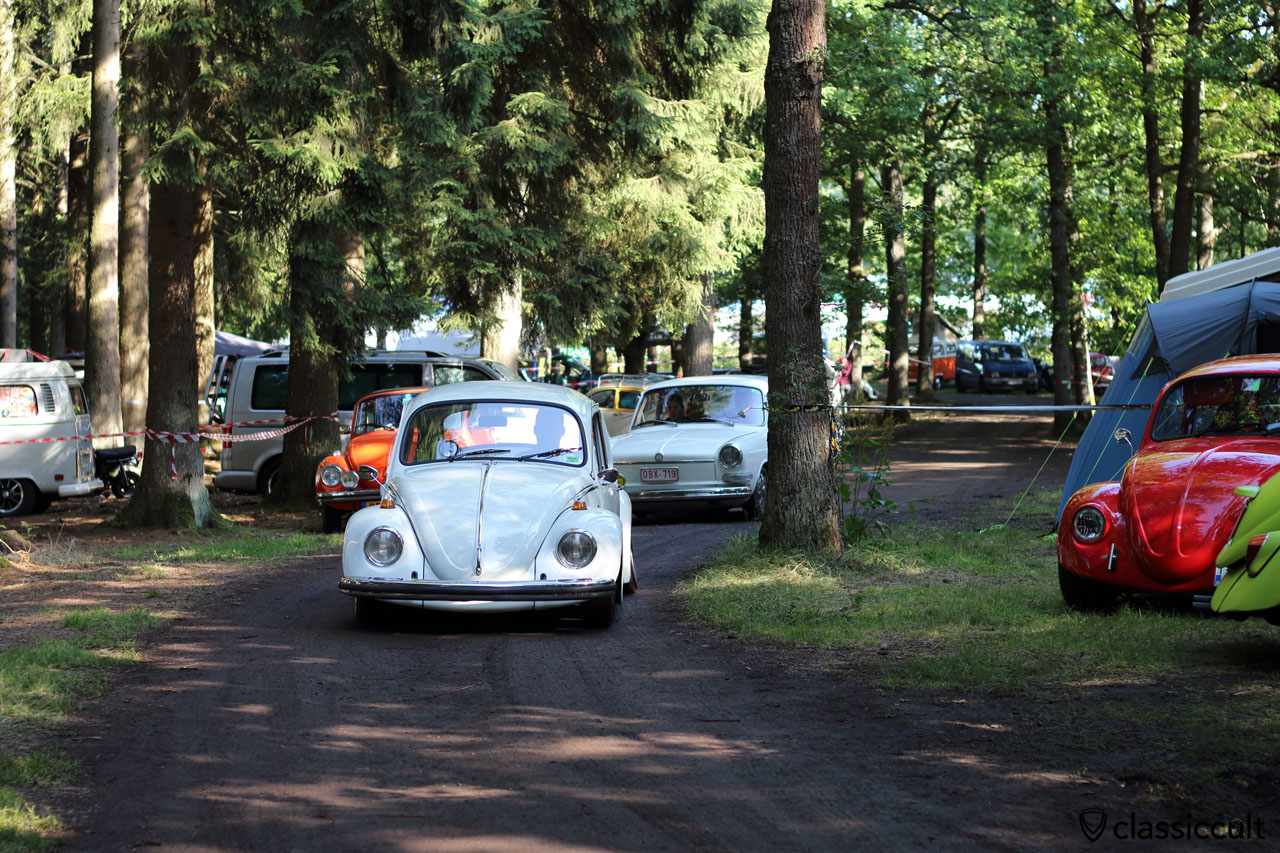 VW Bug and Type 3 on the way to show and shine, 9:26 a.m.