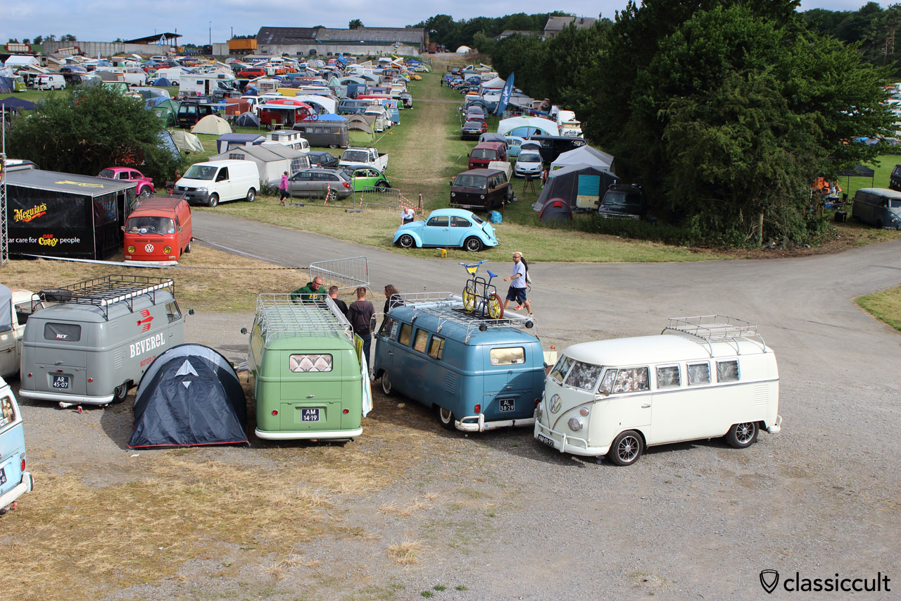 Sun arrived at European Bug-In 6, 9:30 a.m.