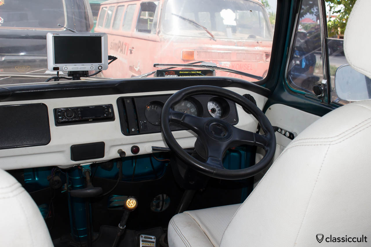 Nice German Bay Window Bus of a BANDA ACEH VW CLUB member