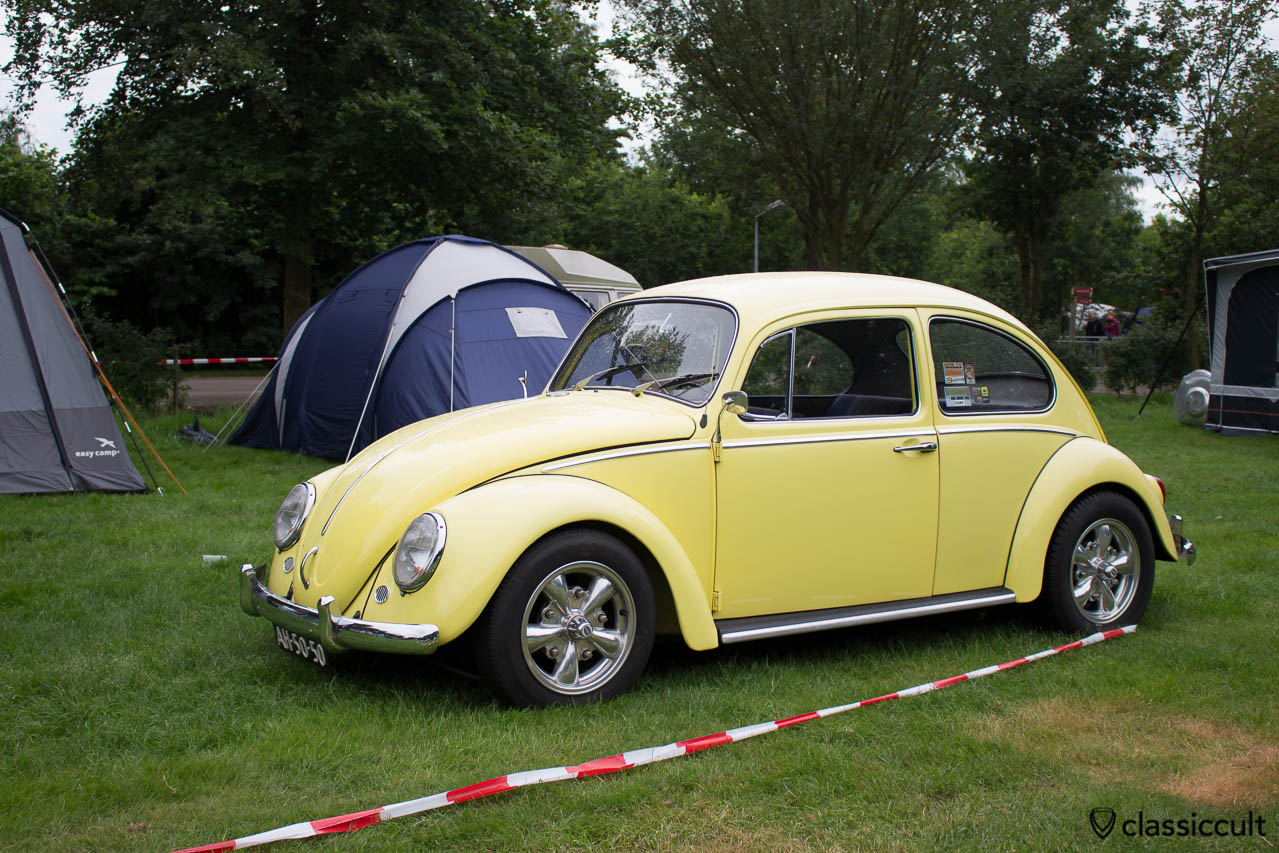 yellow VW kever