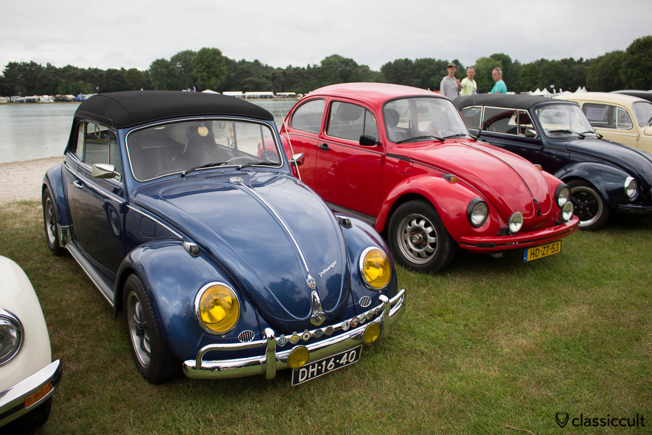 VW Beetle with Badge bar