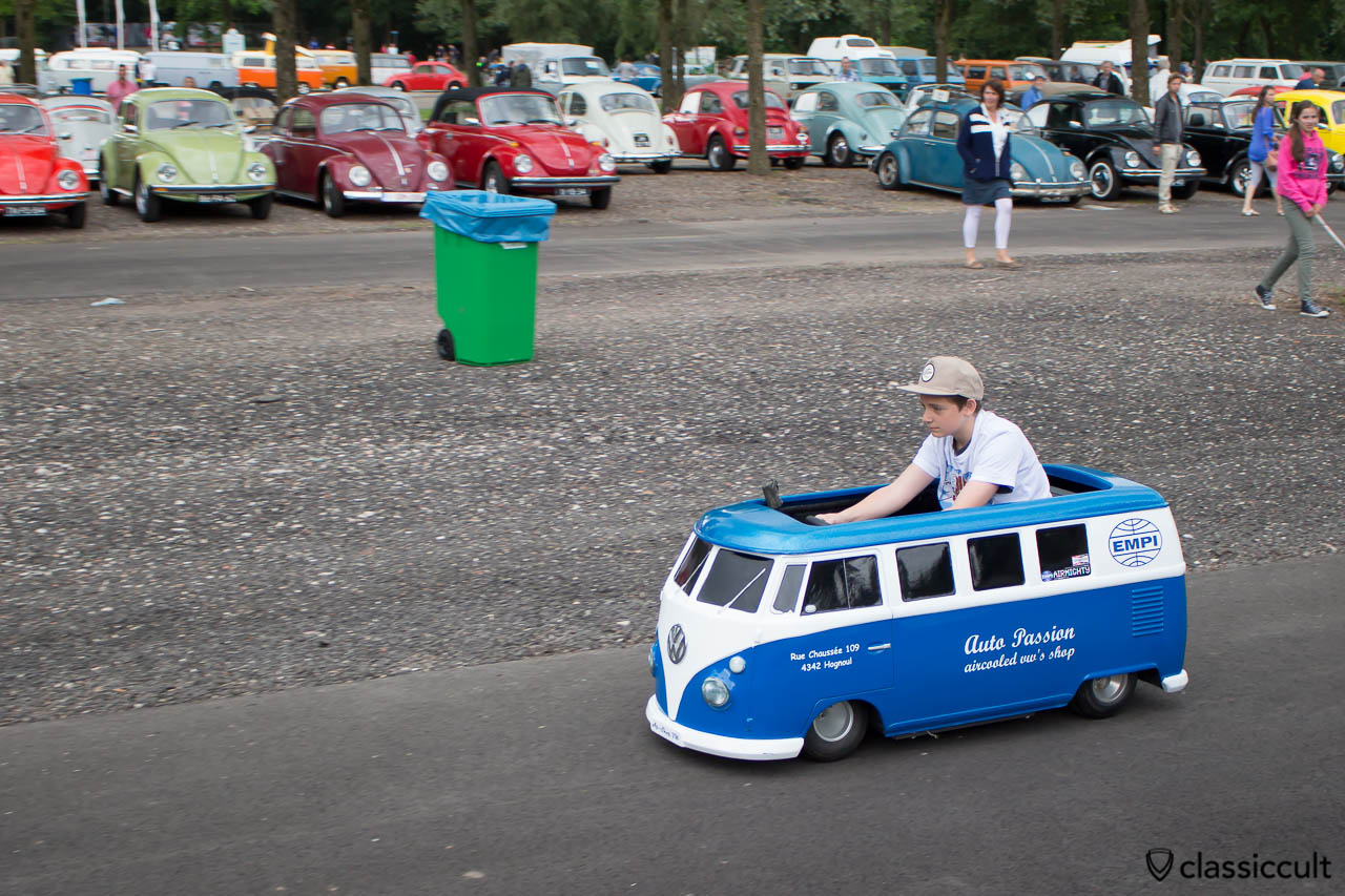 VW Split Bus Kids Rid Tod Rod