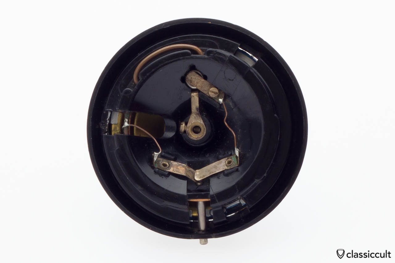 Kunika Anker 4 Rubis VW Oval Beetle clock, rear view