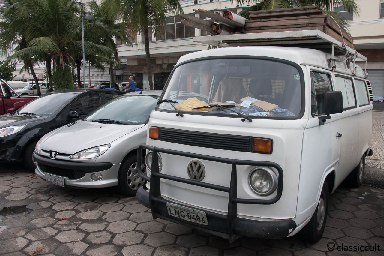 VW T2c Kombi with accessory front bumper, Copacabana, Rio, Brazil, May 23, 2013
